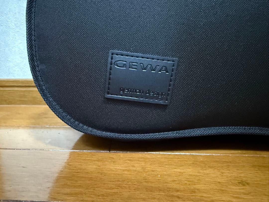 h chiko様　GEWA バイオリンケース　黒　4/4