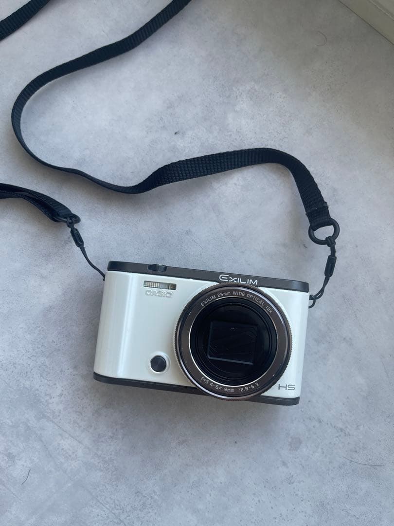 CASIO EXILIM EX-ZR3000 ホワイト 充電器付き