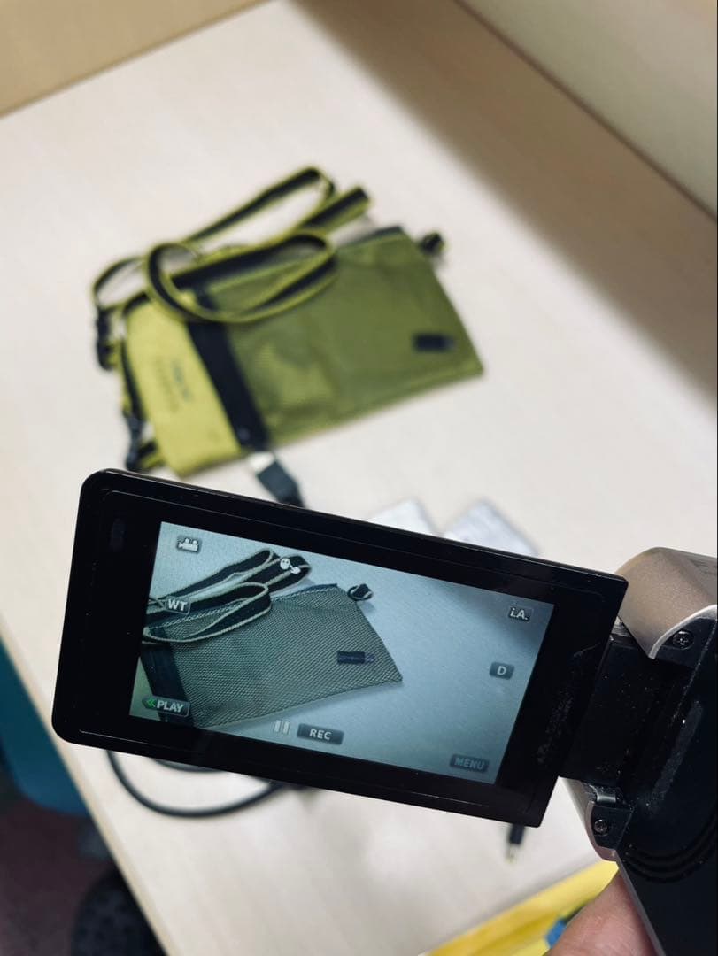 動作品 JVC Everio GZ-V570 フルハイビジョン 32GB内蔵