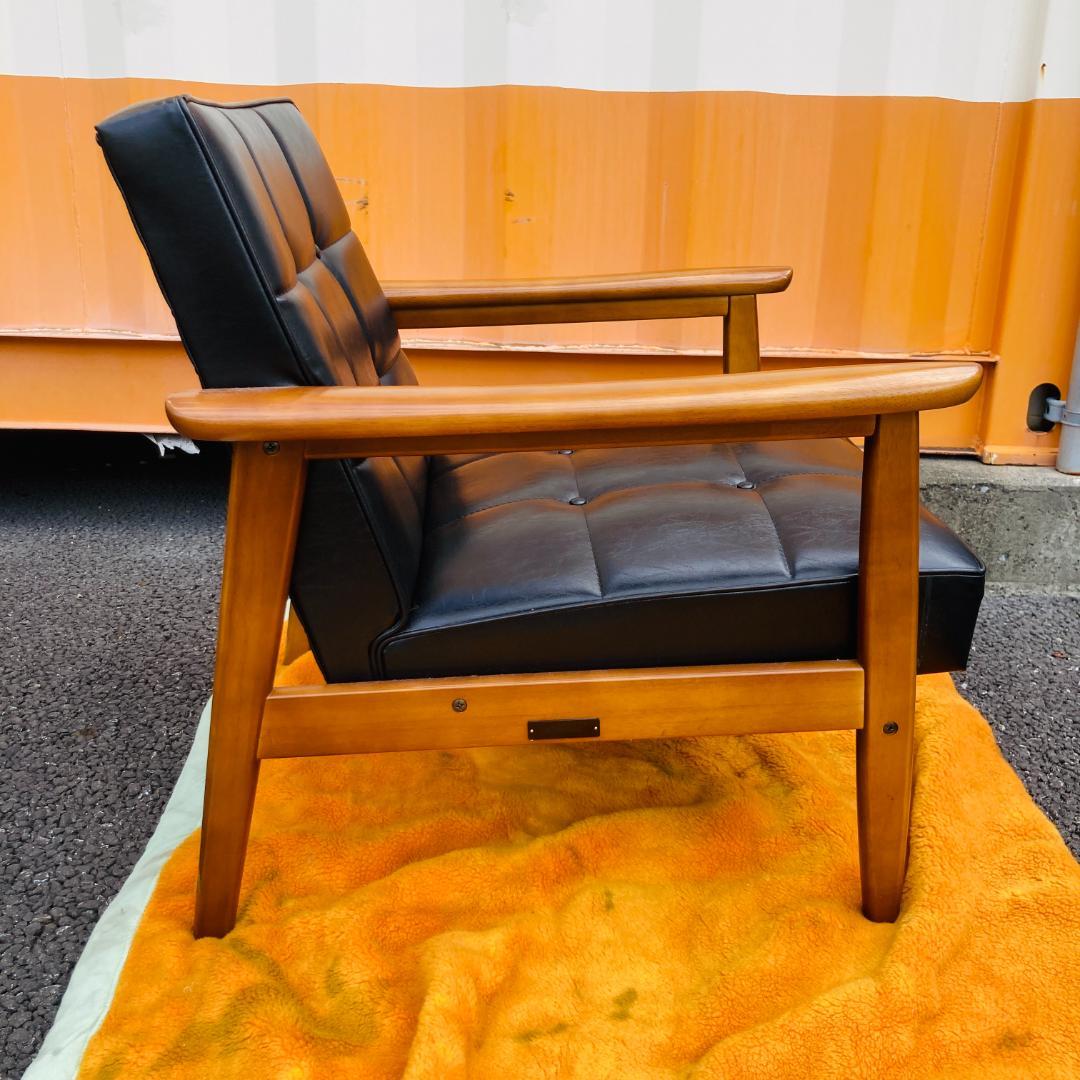 ②カリモク60 Kチェアー スタンダードブラック