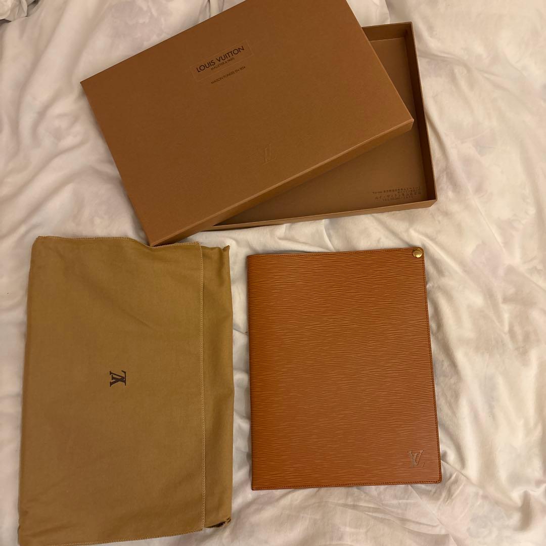 Louis vouitton ルイヴィトン　文具系　 ファイル　エピ