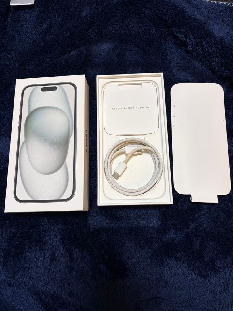 Apple iPhone 15 本体 128GB SIMフリー　ブラック