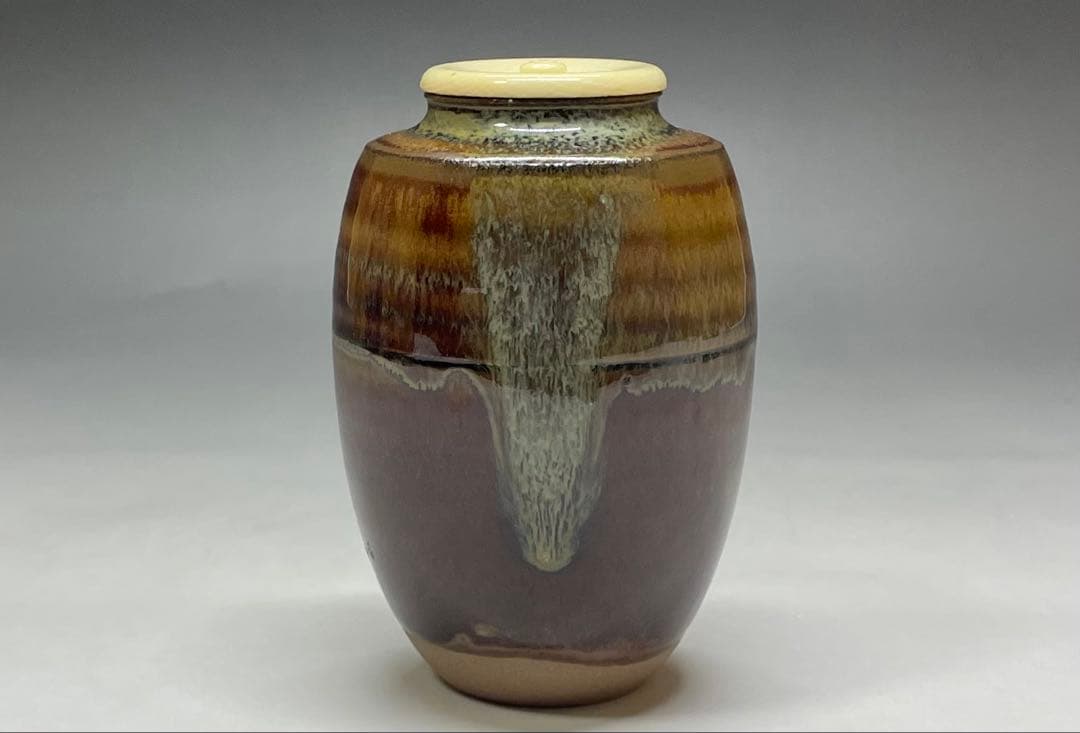 高取喜恵　肩衝茶入　高取焼　四方桟共箱　栞　yy14