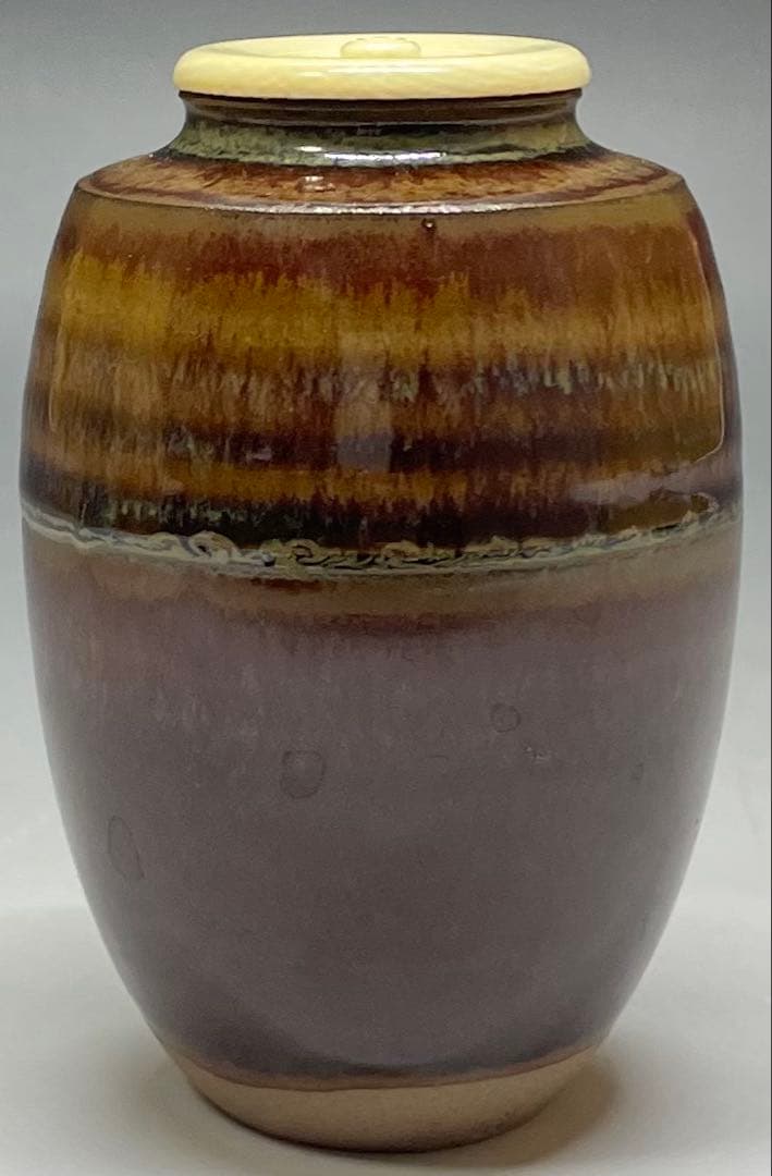 高取喜恵　肩衝茶入　高取焼　四方桟共箱　栞　yy14