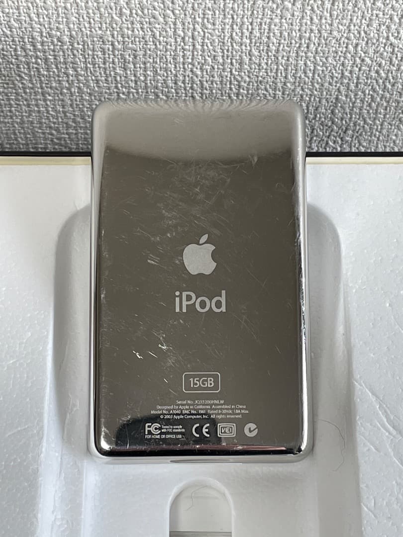 apple iPod A1040 第3世代 アイポッド M8946J/A