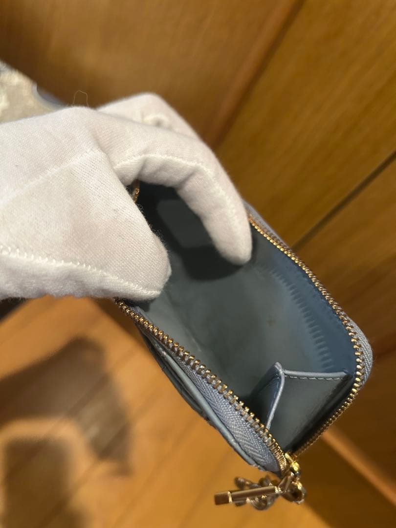 ライトブルー キルティング ケース ディオール　Dior レディ