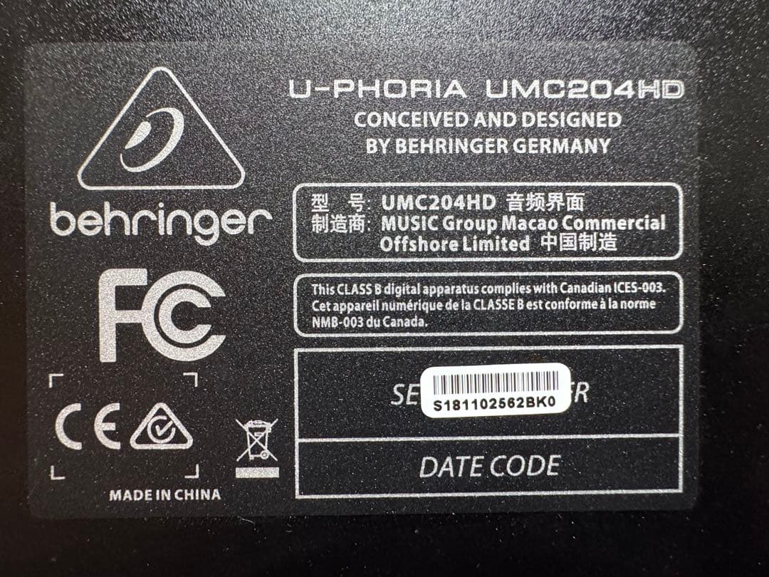 BehringerU-PHORIA UMC204HD オーディオインターフェイス