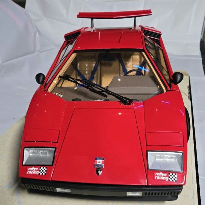 ディアゴスティーニ 1/8 ランボルギーニカウンタックLP500S