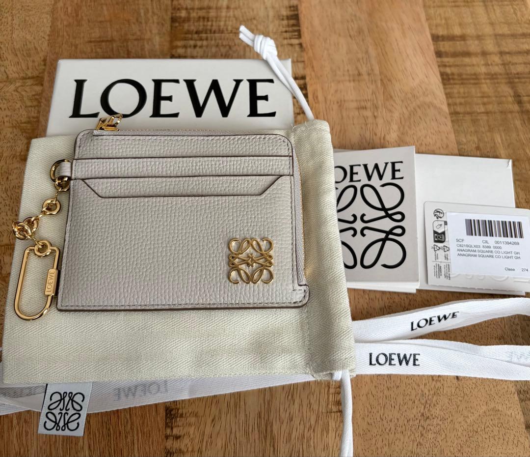 極美品＊アナグラム スクエア カードホルダー　ライトゴースト ケース