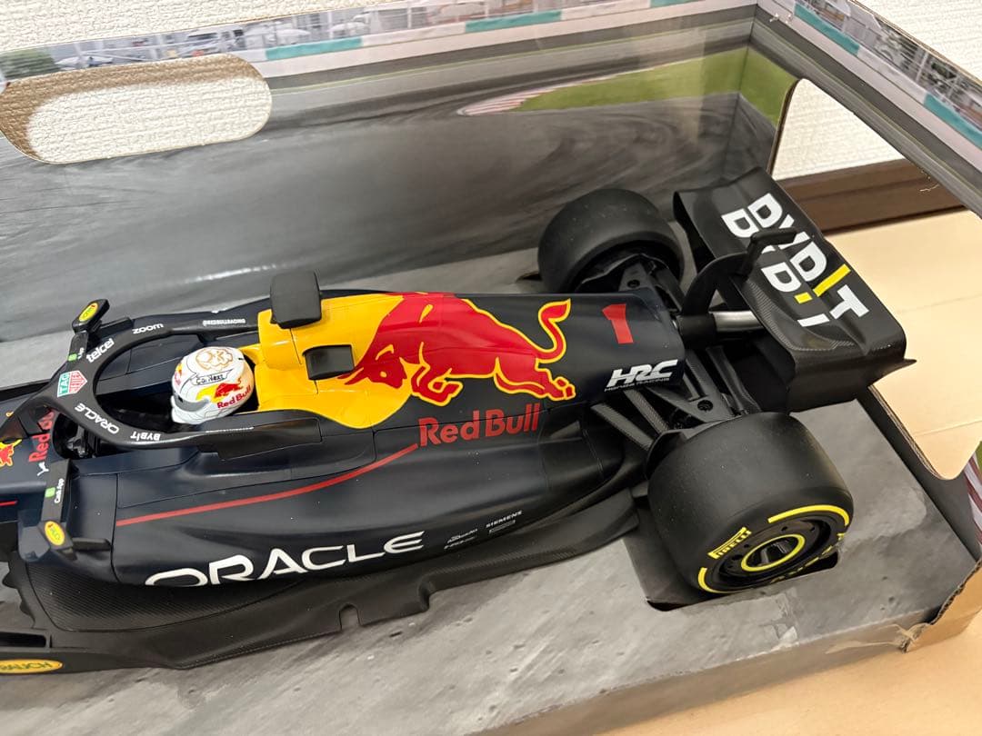 【送料込】RASTAR 1/12 レッドブル RB18 ラジコンカー F1
