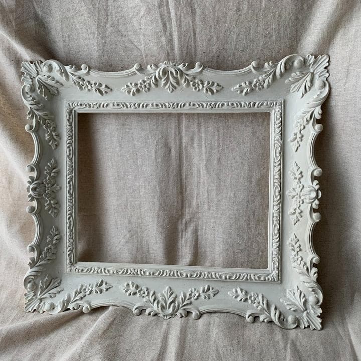 イタリア製　フレーム　ヴィンテージ　額縁　ホワイト　デコラティブ