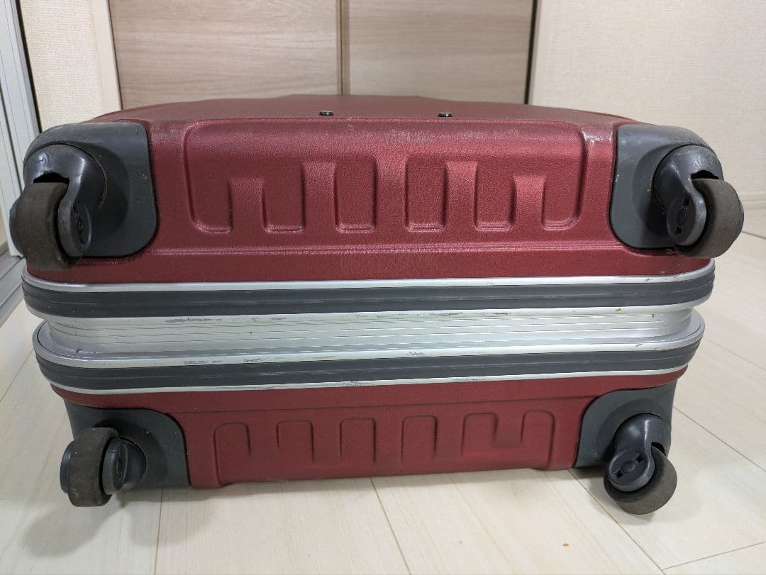プロテカ　エキノックスライト　スーツケース　TSAロック　レッド　ハード系
