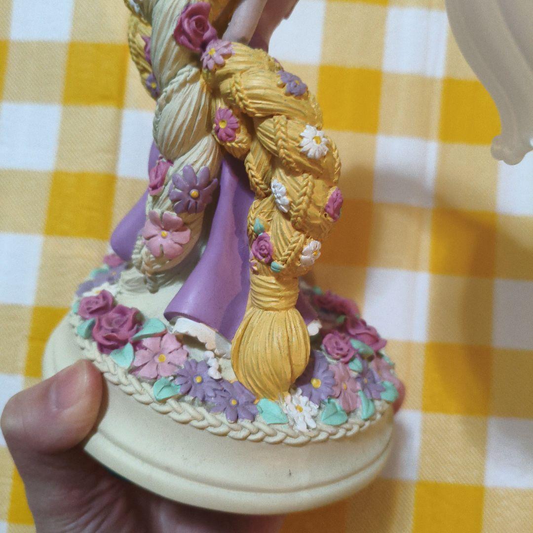 ディズニーストア　ラプンツェル　LEDライト　Disney　フィギュア　置物