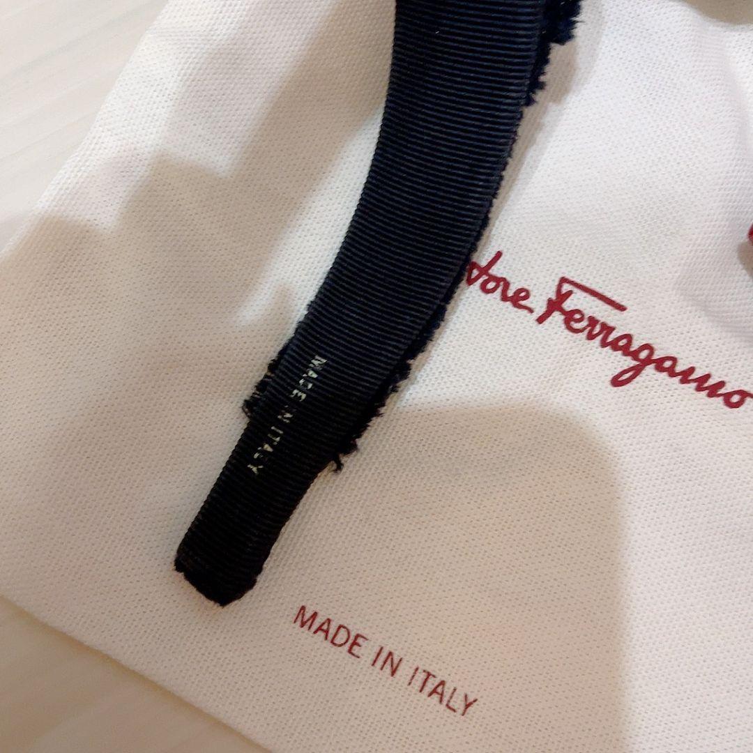 ferragamo フェラガモ　カチューシャ　リボン　ブラック　フリル　レア