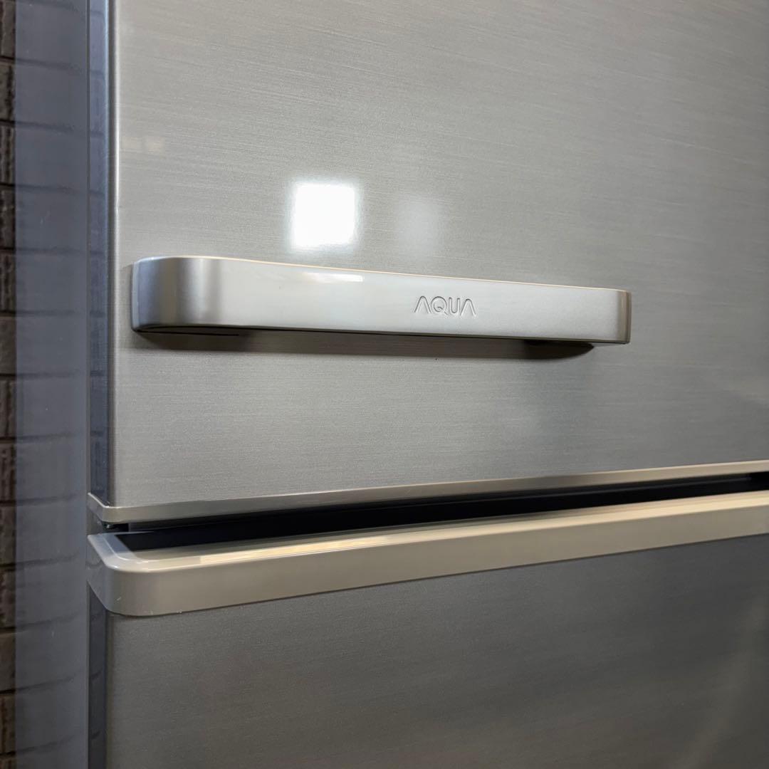 AQUA 355L 冷蔵庫 大容量 スリムタイプ シルバー【地域限定配送無料】