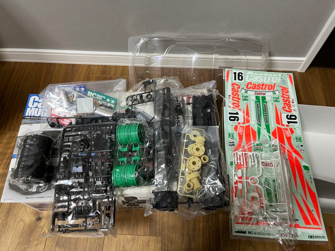 Tamiyaカストロール無限NSX 1/10 RCカーキット