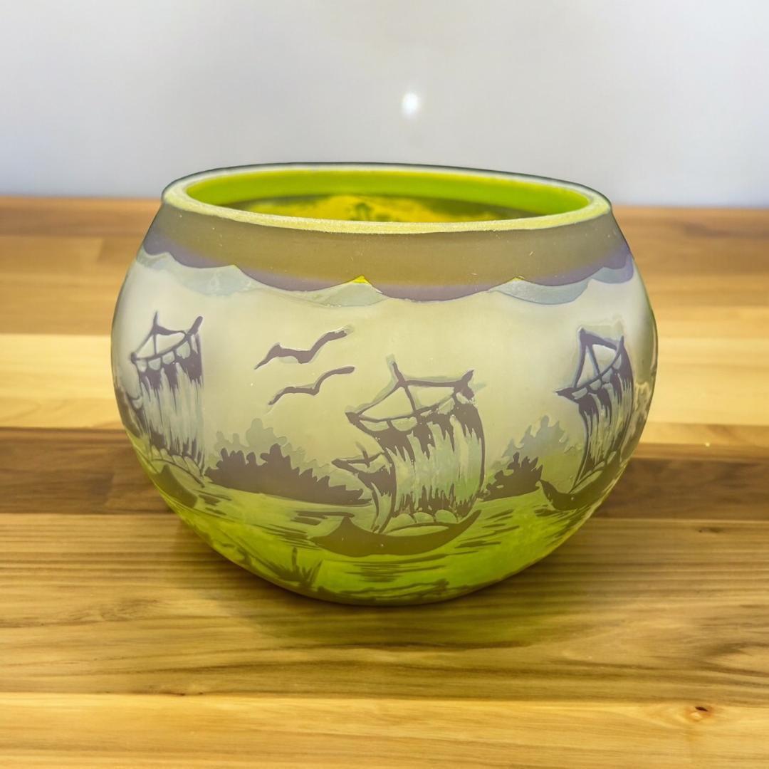 エミールガレ　ボンボニエール　カメオ彫り　被せガラス　高さ8cm