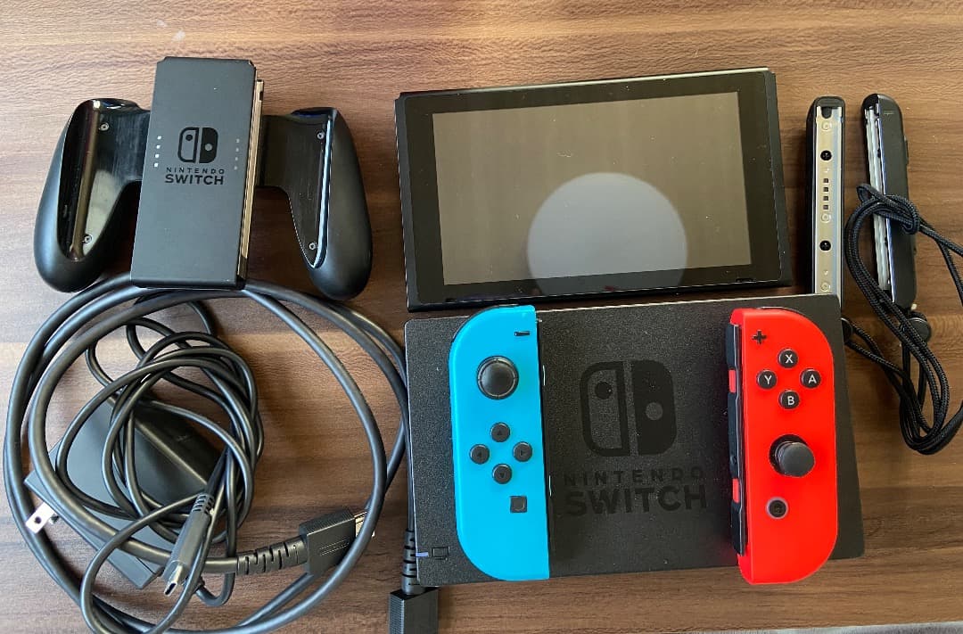 Nintendo Switch 本体 ジョイコン(左)動作不良 箱無し