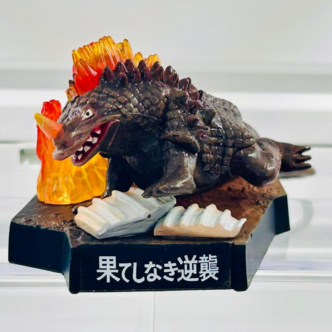 ウルトラ怪獣名鑑　初代 ウルトラマン　大量セット