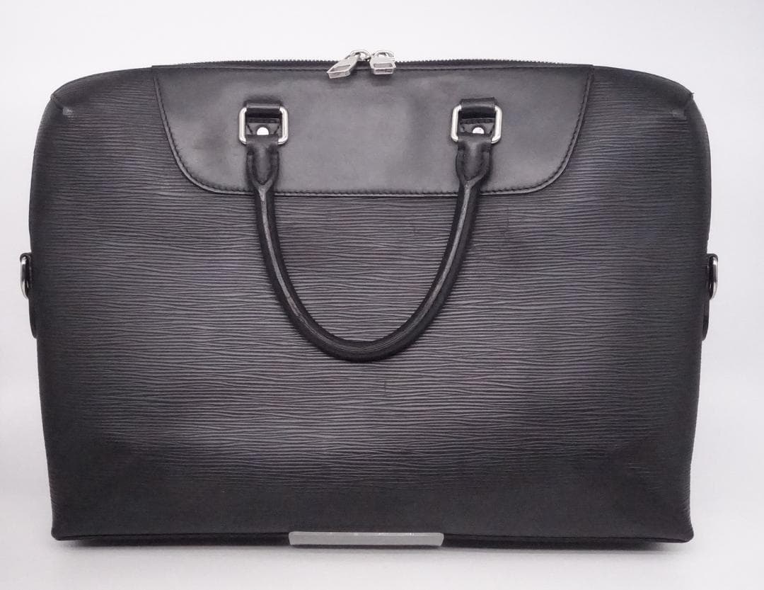 LOUISVUITTON ルイヴィトン エピ ポルトドキュマンジュール ブラック