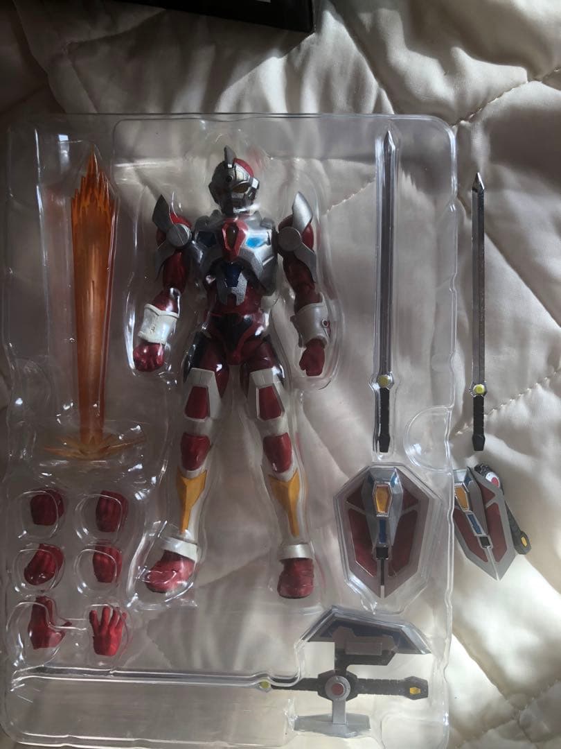 ULTRA-ACT グリッドマン ウルトラアクト　ウルトラマン　フィギュアーツ