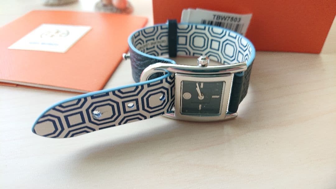 (新品 半額sale！)Tory Burch ブランド レディース クオーツ時計