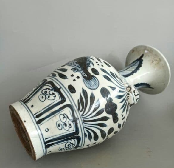 元青花手描き花魚紋豹頭瓶骨董品古品古品出土品所蔵置物