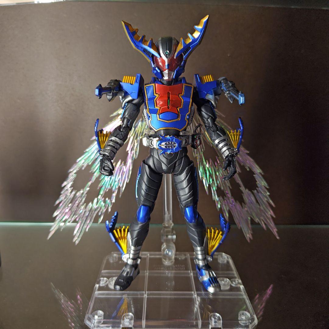 日*4様 真骨彫製法仮面ライダーガタックとガタックエクステンダー+ハイパーガタッ