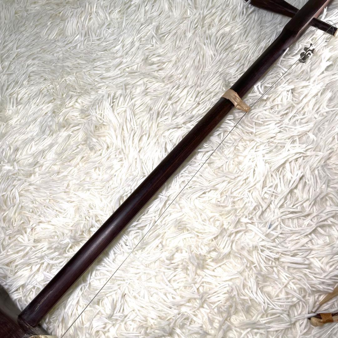 二胡 王根興? 詳細不明