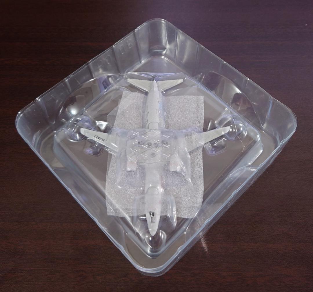 Phoenix JAL B737-800ガンダム Expo 2025 1:400