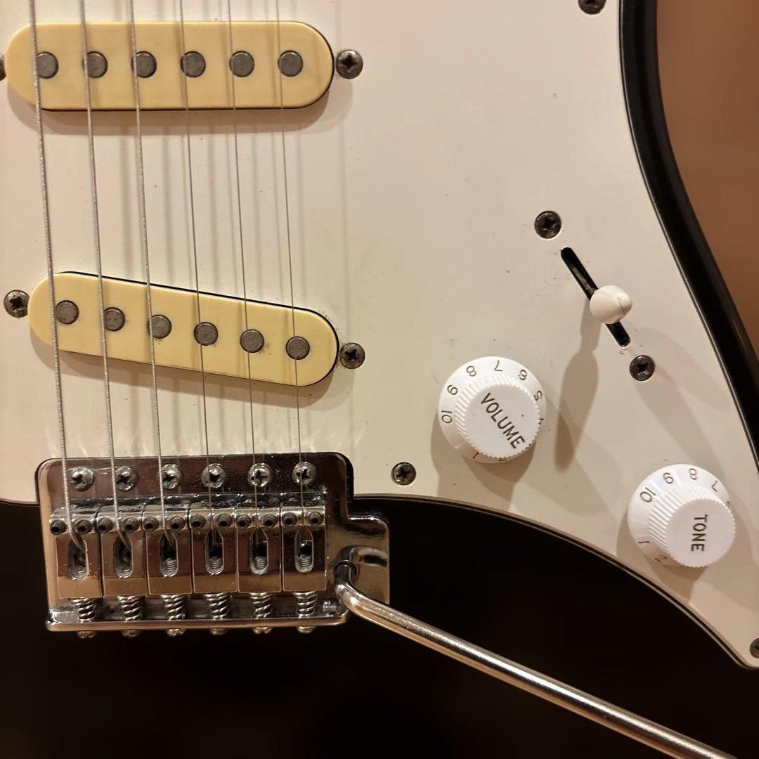 Yamaha RGS 103P ストラトタイプ トレモロアーム付 新品弦張替済