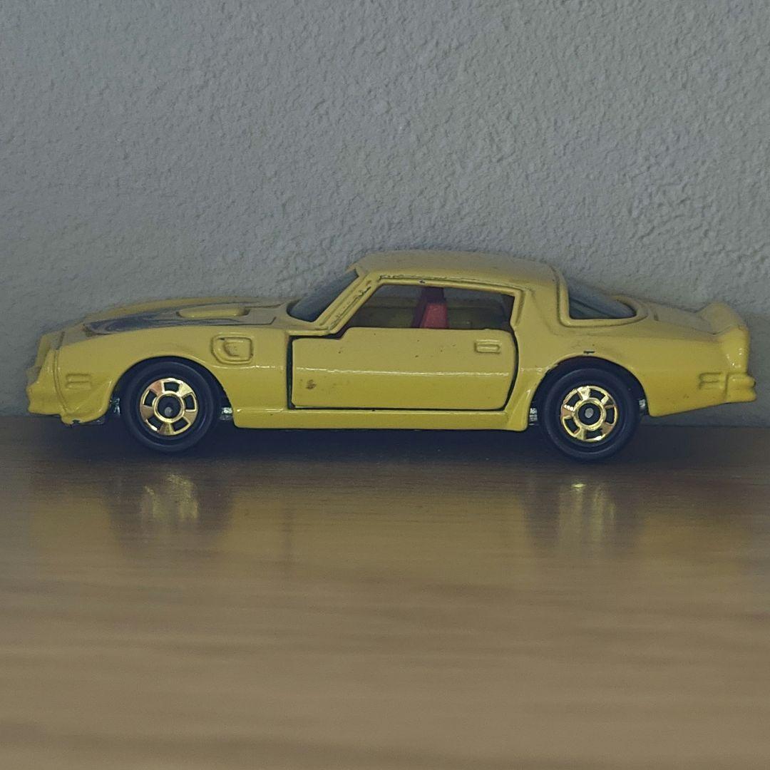 TOMICA　トミカ　ポンティアック　ファイヤーバード　黄色　箱付き