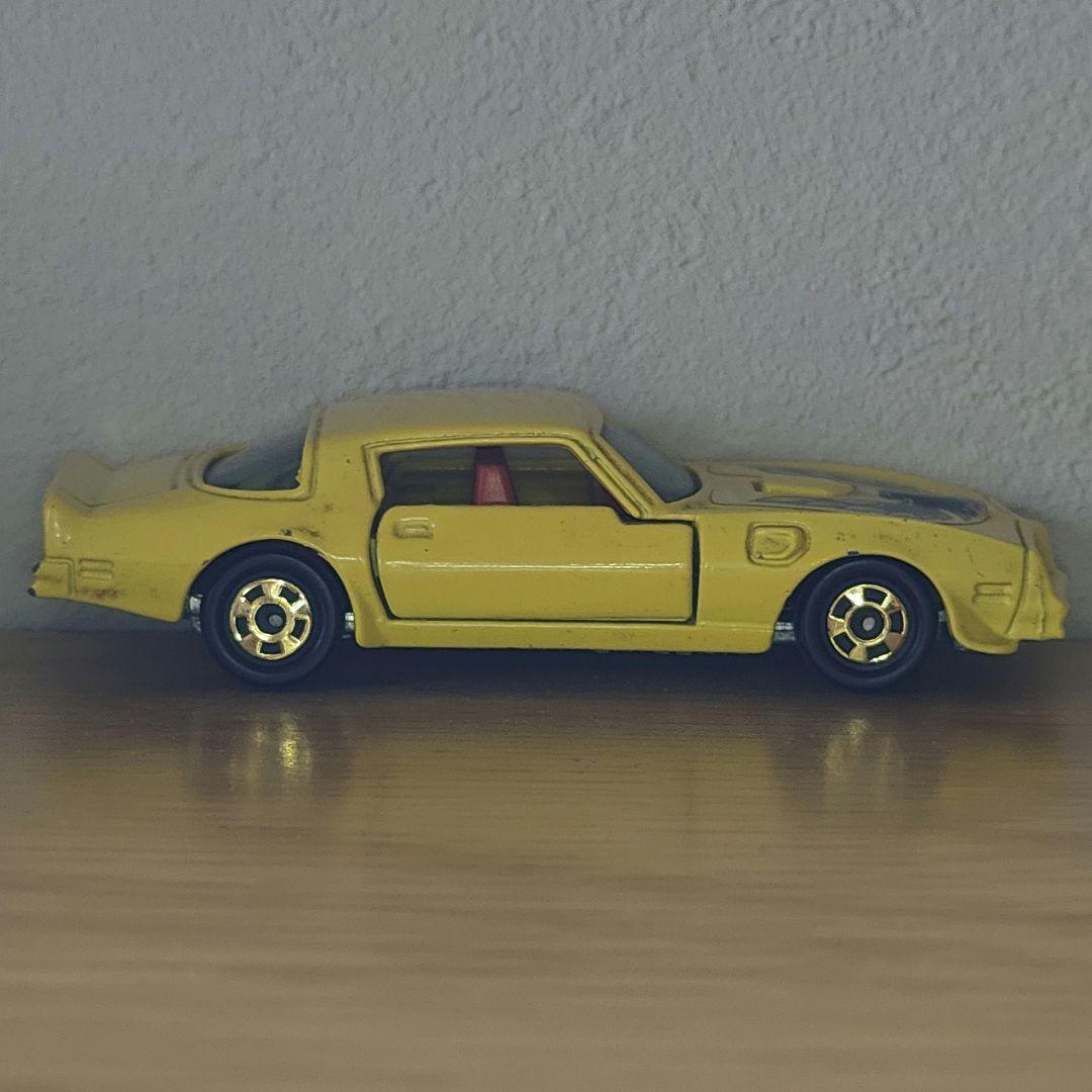TOMICA　トミカ　ポンティアック　ファイヤーバード　黄色　箱付き