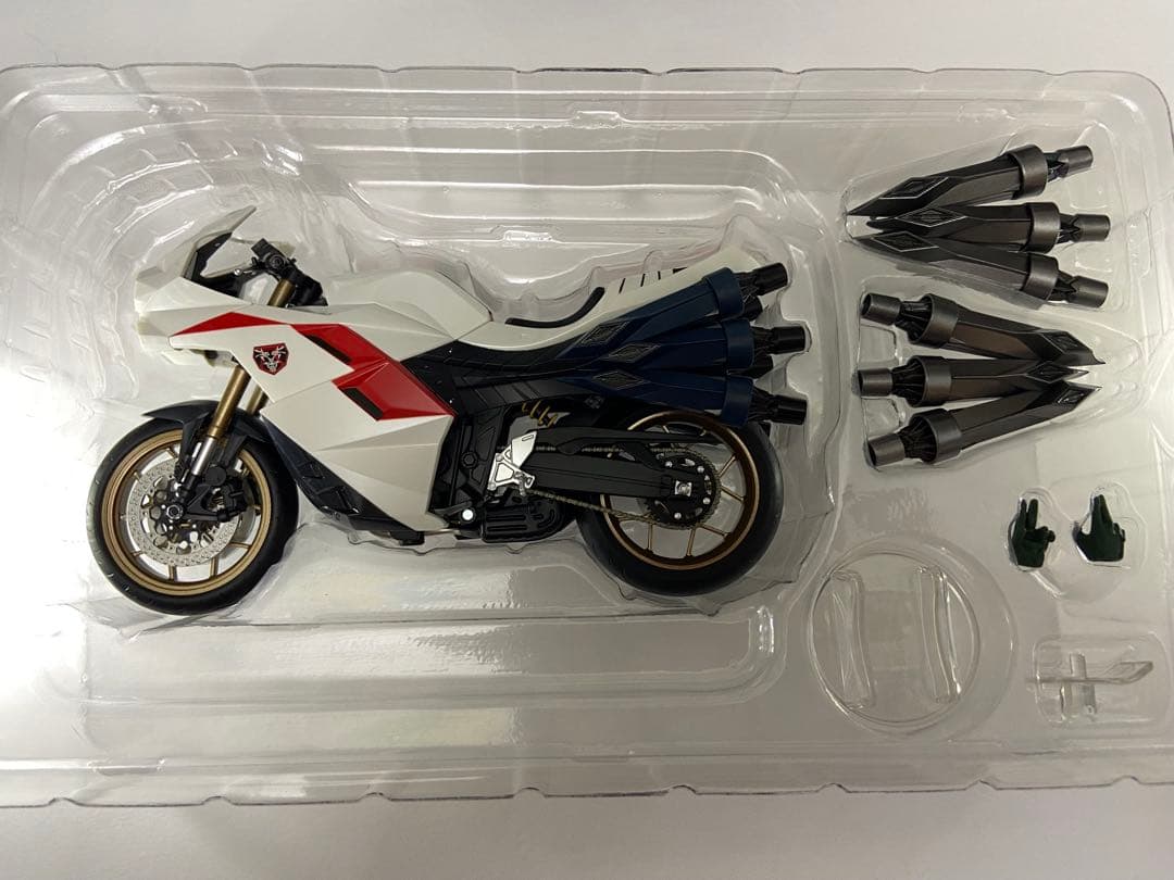 S.H.Figuarts(シン・仮面ライダー)６体セット　&おまけ