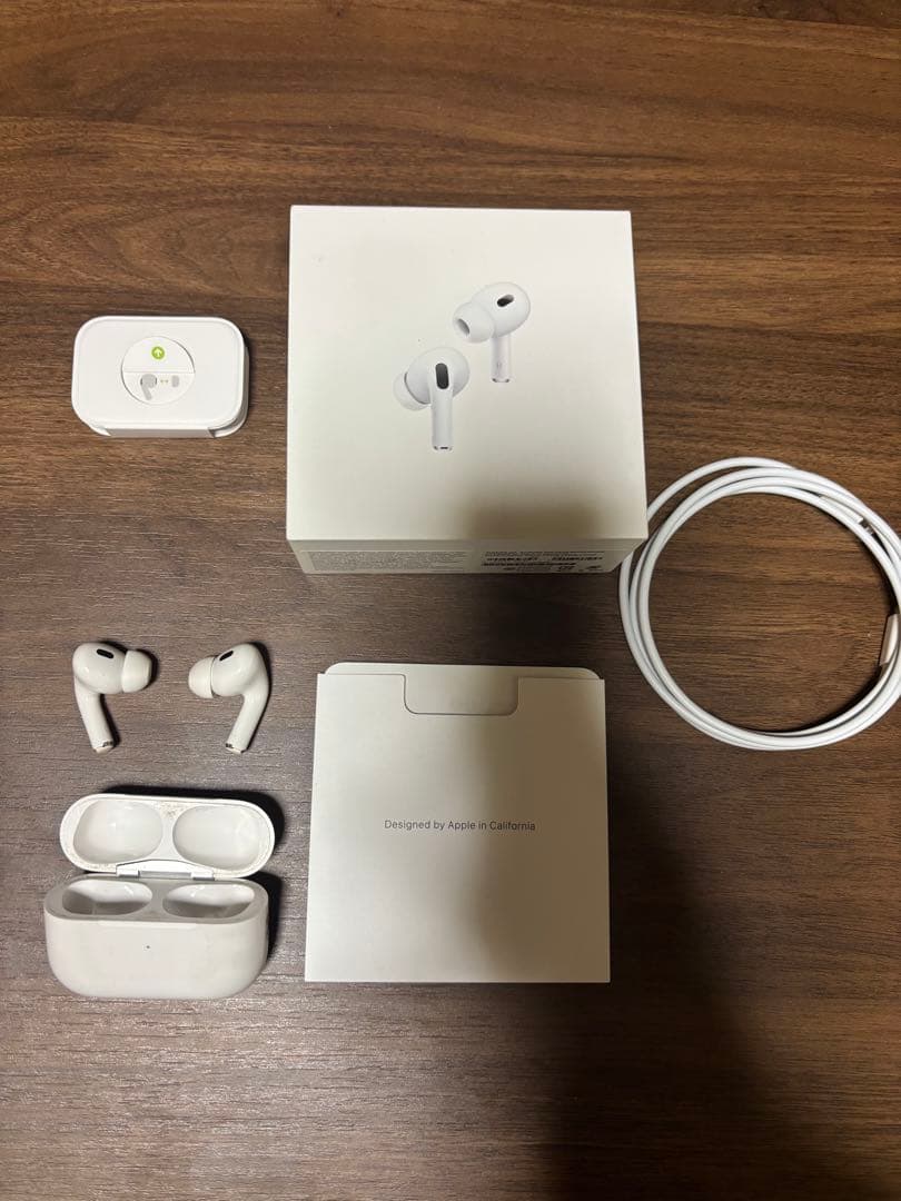 AirPods Pro 2本体 + 充電ケース + USB-Cケーブル