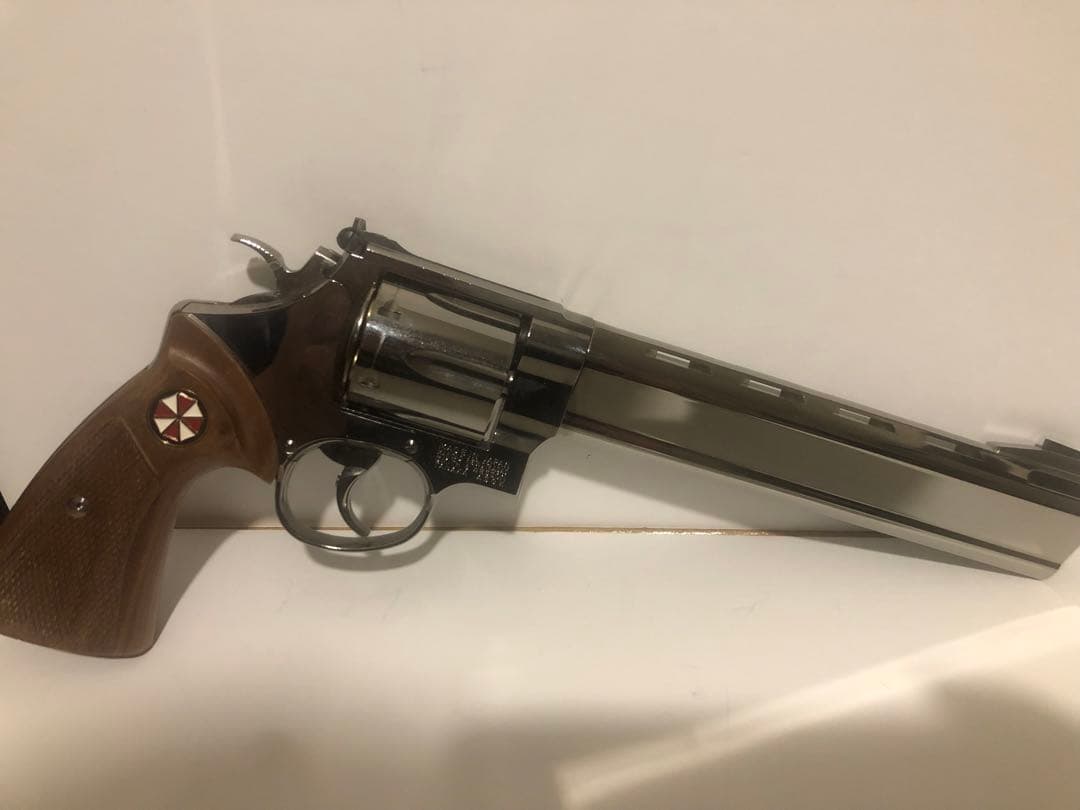 タナカ　アンブレラ　マグナムリボルバー　6インチ　ガスリボルバー　バイオハザード