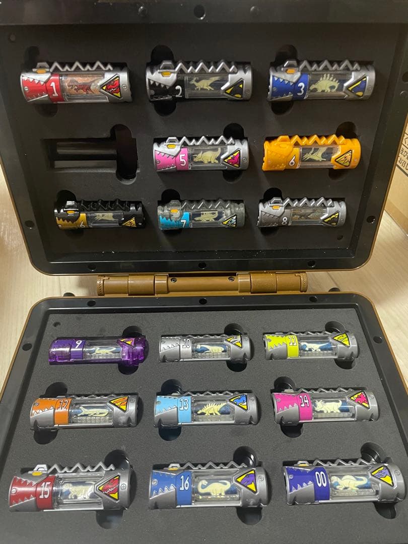 キョウリュウジャー 獣電池 ガブティラデカーニバル