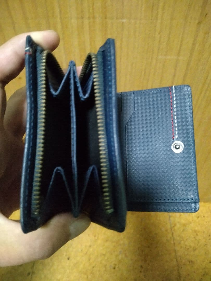 KUSHITANI クシタニ　ファスナー付き財布　P-4323 カーボンネイビー