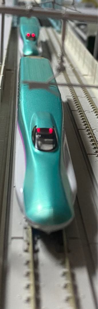 Nゲージ KATO　E5系 新幹線　はやぶさ　e5