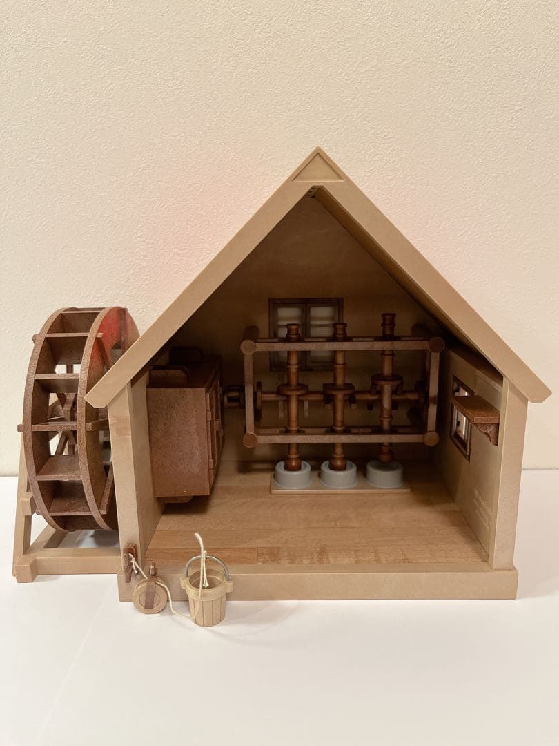 シルバニアファミリー　村の水車小屋　箱付き　初期