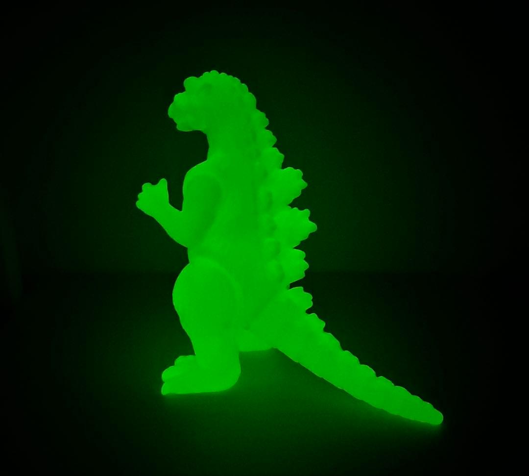 蓄光ゴジラ　M1号 ゴジラビデオファンクラブ スタンダードサイズ