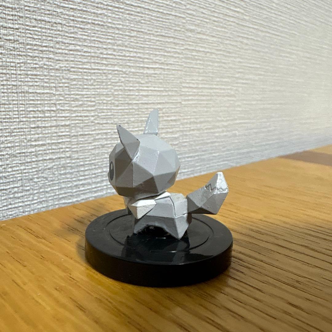 ポケモンスクランブル 色違いイーブイ フィギュア