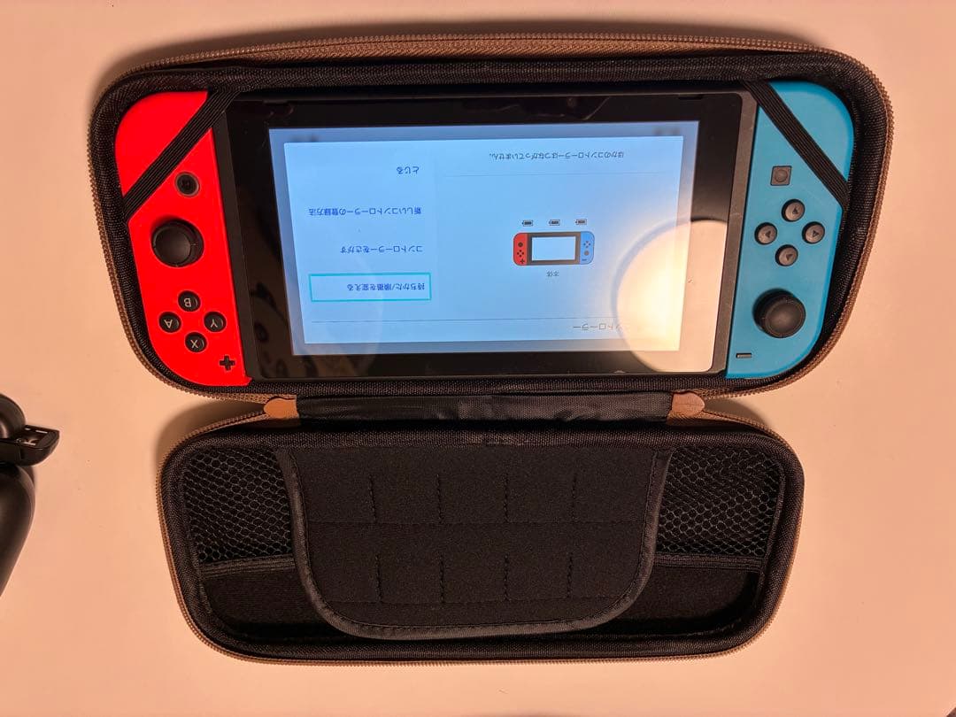 ✨【美品】✨　Nintendo Switch 本体　備品付　ケース付