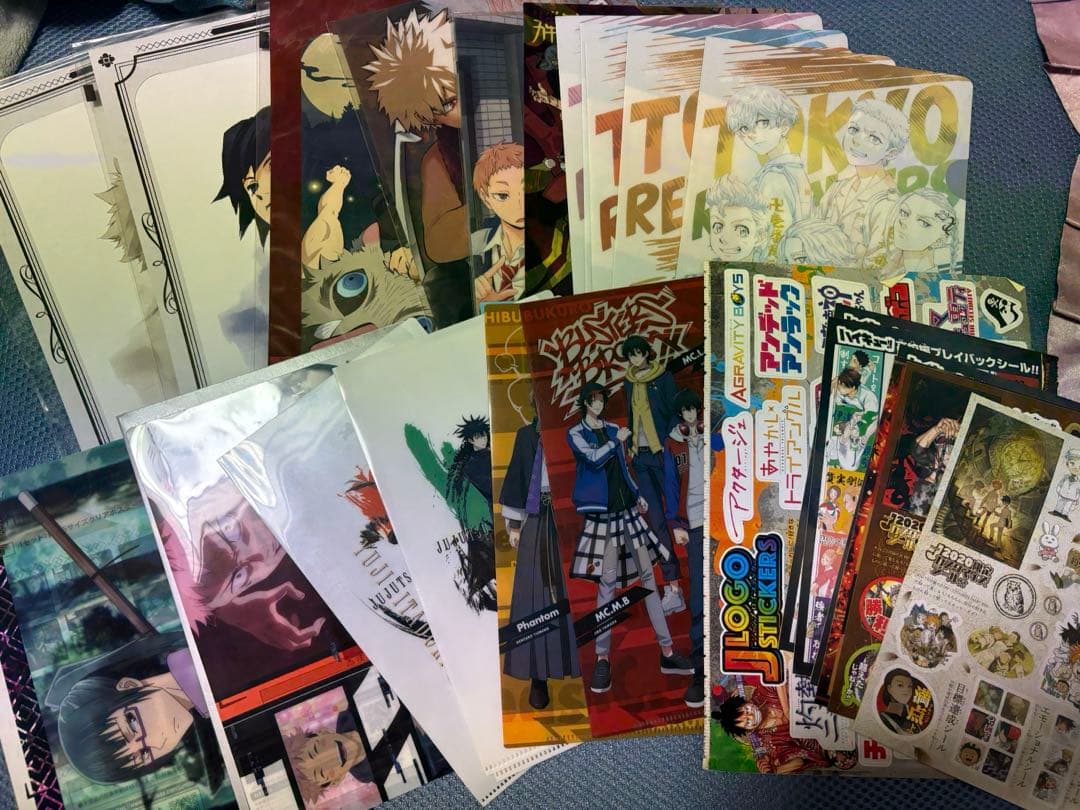 142枚セット アニメ クリアファイル まとめ売り！激安！ ダンボール発送