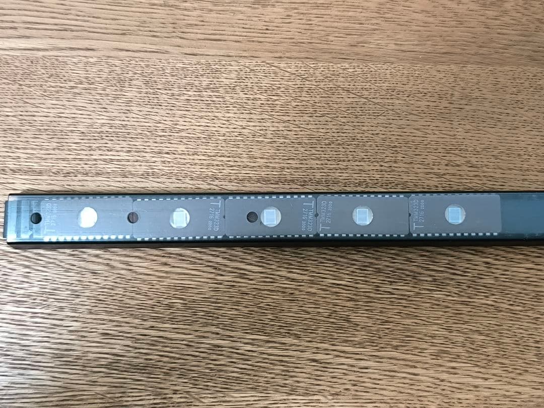 東芝 TMM323D 2716 IC 未使用品（テープリール入り５個）