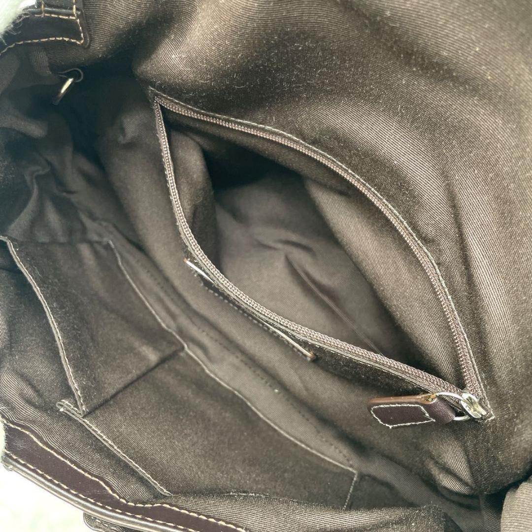 コーチ ソーホー アクセサリーポーチ ワンショルダーバッグ レザー 白 茶