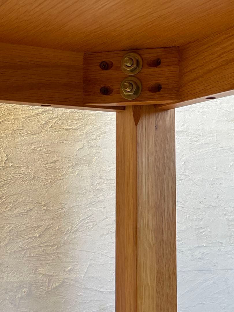 ［特価！無印良品］ダイニングテーブル　オーク無垢材 80cm×80cm