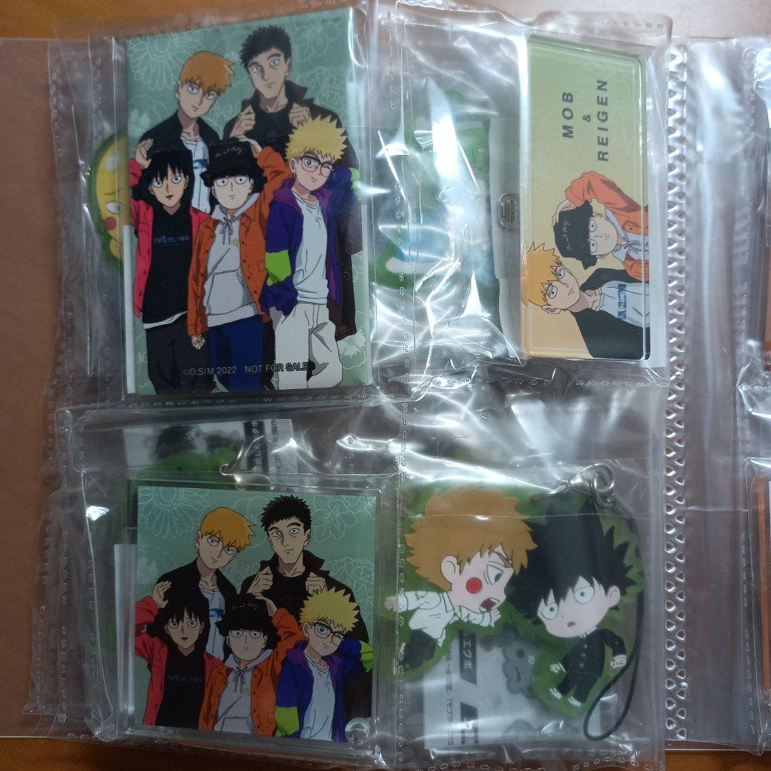 【匿名配送】モブサイコ100　缶バッジ　アクリルキーホルダー　など　まとめ