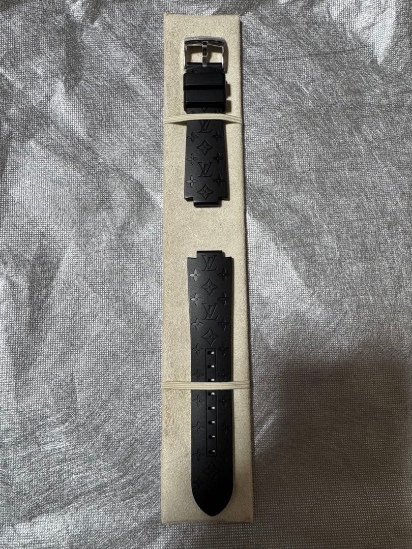 Louis Vuitton ブラック　ラバーベルト