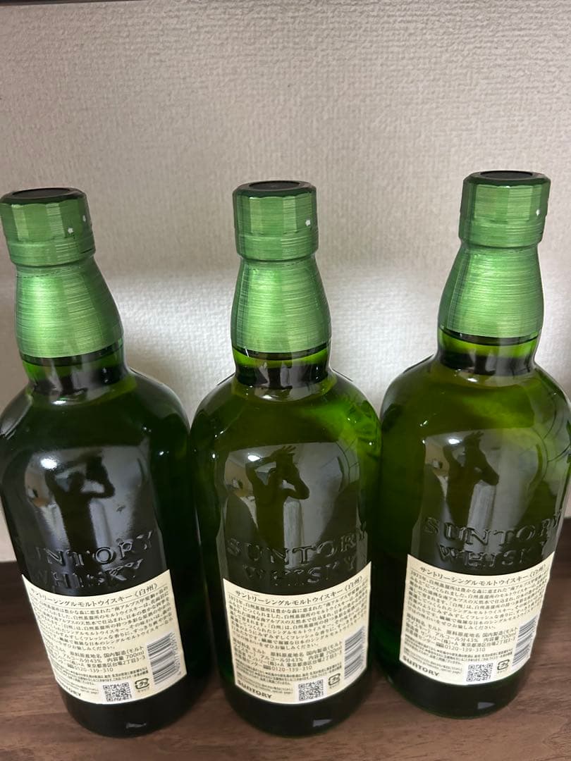 サントリーシングルモルトウイスキー　白州　新品未開封3本セット